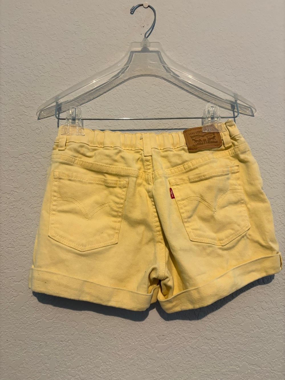 Levi's Yellow Girls' Denim Shorts - Picture 4 of 5